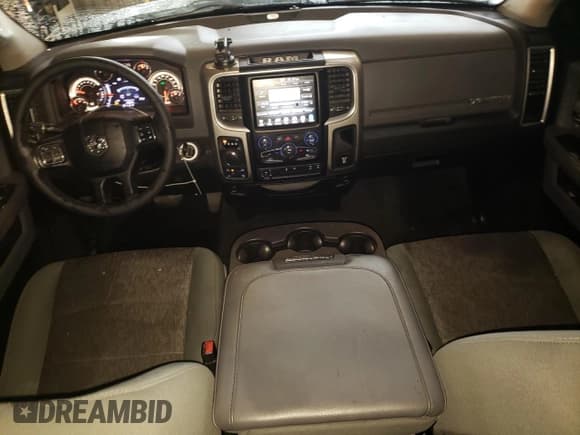 ✅ 2016 Ram 1500 Big Horn • VIN: 1C6RR7LT6GS123660 • Lot: 93644485. Wystawiony na Copart z przebiegiem 100 207 mil. Bezpłatny archiwum sprzedaży aukcyjnych z USA i szczegółowy raport historii pojazdu na DreamBid. Zdjęcie 8.