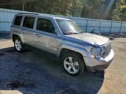 ✅ 2016 Jeep Patriot Latitude • VIN: 1C4NJPFB0GD576887 • Лот: 90511845. Опубликован ранее на Copart с пробегом 200 652 миль. Бесплатный доступ к архиву аукционных продаж из США и подробный отчёт об истории автомобиля на DreamBid. Изображение 4.