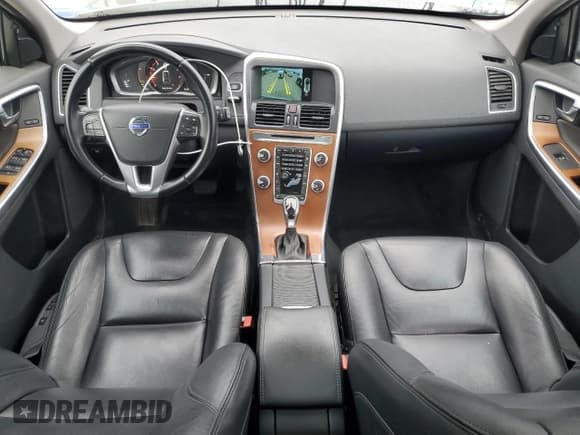 ✅ 2017 Volvo XC60 Inscription • VIN: YV440MRUXH2012801 • Лот: 90123485. Опубликован ранее на Copart с пробегом 104 773 миль. Бесплатный доступ к архиву аукционных продаж из США и подробный отчёт об истории автомобиля на DreamBid. Изображение 8.