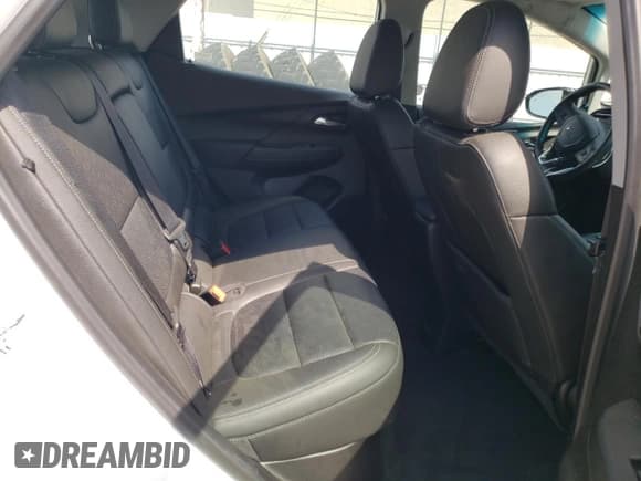 ✅ 2023 Chevrolet Bolt EV 2LT • VIN: 1G1FX6S0XP4148741 • Lot: 48296044. Wystawiony na Copart z przebiegiem 19 349 mil. Bezpłatny archiwum sprzedaży aukcyjnych z USA i szczegółowy raport historii pojazdu na DreamBid. Zdjęcie 10.