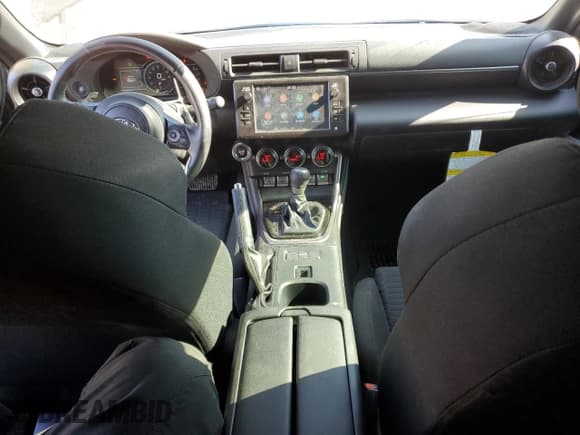 ✅ 2024 Toyota 86 • VIN: JF1ZNBB16R8751506 • Lot: 67210845. Listed on Copart with 38,236 mi. Free auction sales archive from the USA and detailed vehicle history report at DreamBid. Image 8.