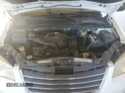 ✅ 2009 Chrysler Town & Country LX • VIN: 2A8HR44E99R527312 • Lot: 71852875. Listed on Copart with 180,975 mi. Free auction sales archive from the USA and detailed vehicle history report at DreamBid. Image 12.