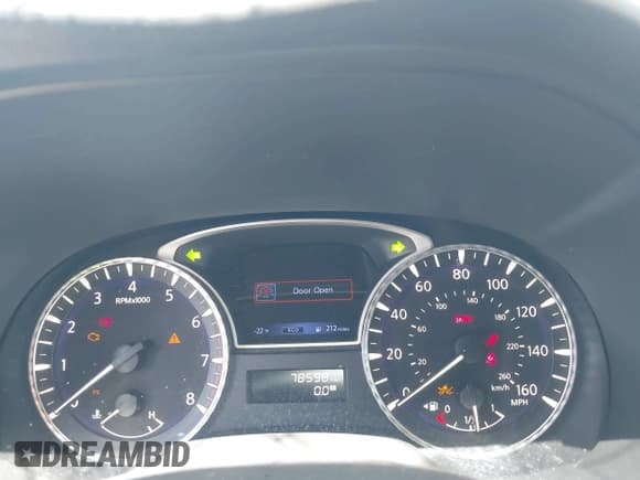 ✅ 2020 Infiniti QX60 Luxe • VIN: 5N1DL0MN6LC526033 • Lot: 42367371. Wystawiony na IAAI z przebiegiem 78 598 mil. Bezpłatny archiwum sprzedaży aukcyjnych z USA i szczegółowy raport historii pojazdu na DreamBid. Zdjęcie 7.