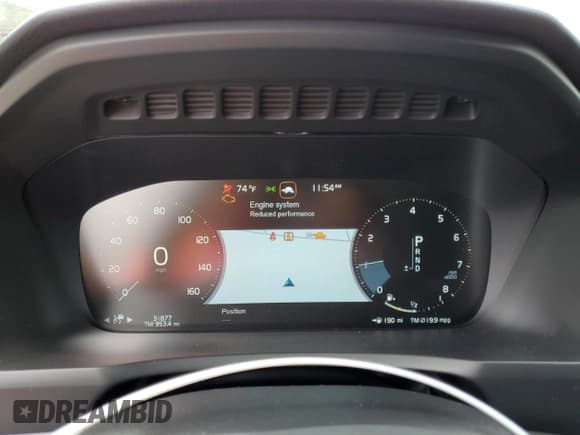 ✅ 2022 Volvo XC90 Momentum • VIN: YV4102CK3N1805700 • Lot: 82303984. Listed on Copart with 31,877 mi. Free auction sales archive from the USA and detailed vehicle history report at DreamBid. Image 9.