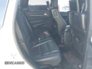 ✅ 2015 Jeep Grand Cherokee Overland • VIN: 1C4RJFCG7FC174719 • Лот: 42076540. Опубликован ранее на IAAI с пробегом 160 856 миль. Бесплатный доступ к архиву аукционных продаж из США и подробный отчёт об истории автомобиля на DreamBid. Изображение 8.