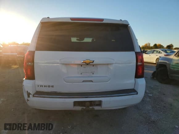 ✅ 2015 Chevrolet Tahoe LTZ • VIN: 1GNSCCKC8FR637674 • Lot: 90951785. Listed on Copart with 120,225 mi. Free auction sales archive from the USA and detailed vehicle history report at DreamBid. Image 6.