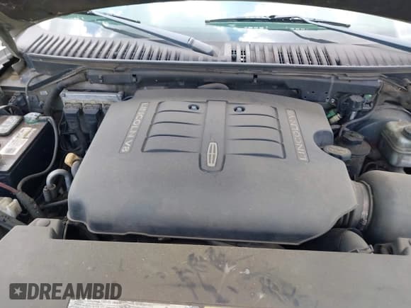 ✅ 2003 Lincoln Navigator Luxury • VIN: 5LMFU28R83LJ13106 • Lot: 42718966. Wystawiony na IAAI z przebiegiem 278 863 mil. Bezpłatny archiwum sprzedaży aukcyjnych z USA i szczegółowy raport historii pojazdu na DreamBid. Zdjęcie 10.