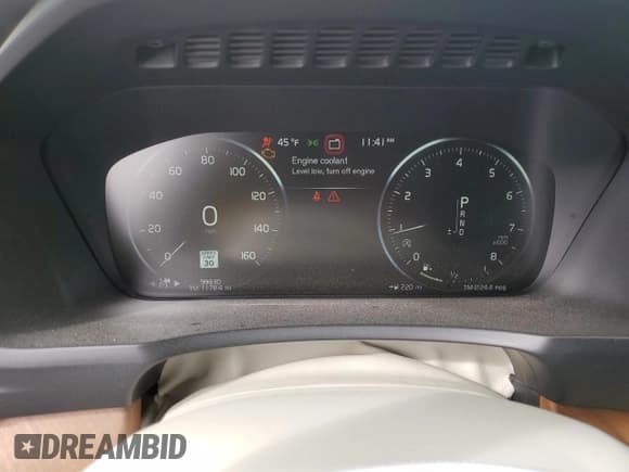 ✅ 2016 Volvo XC90 T6 Inscription • VIN: YV4A22PL8G1048227 • Lot: 48582785. Listed on Copart with 99,830 mi. Free auction sales archive from the USA and detailed vehicle history report at DreamBid. Image 9.