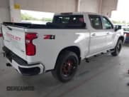 ✅ 2021 Chevrolet Silverado 1500 RST • VIN: 3GCUYEED7MG217646 • Lot: 42643254. Wystawiony na IAAI z przebiegiem 59 175 mil. Bezpłatny archiwum sprzedaży aukcyjnych z USA i szczegółowy raport historii pojazdu na DreamBid. Zdjęcie 4.