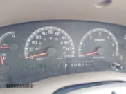 ✅ 1999 Ford Expedition XLT • VIN: 1FMPU18L4XLB11484 • Lot: 43763647. Wystawiony na IAAI z przebiegiem 229 291 mil. Bezpłatny archiwum sprzedaży aukcyjnych z USA i szczegółowy raport historii pojazdu na DreamBid. Zdjęcie 7.