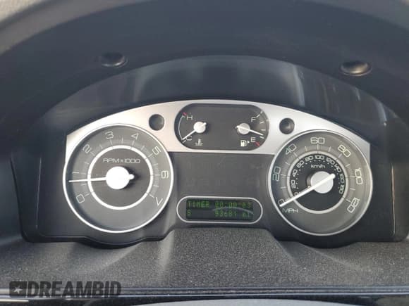 ✅ 2008 Mercury Sable • VIN: 1MEHM40W58G613817 • Lot: 69777714. Wystawiony na Copart z przebiegiem 93 681 mil. Bezpłatny archiwum sprzedaży aukcyjnych z USA i szczegółowy raport historii pojazdu na DreamBid. Zdjęcie 9.