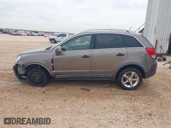 ✅ 2012 Chevrolet Captiva Sport LS • VIN: 3GNAL2EK0CS569131 • Lot: 42270943. Wystawiony na IAAI z przebiegiem 100 424 mil. Bezpłatny archiwum sprzedaży aukcyjnych z USA i szczegółowy raport historii pojazdu na DreamBid. Zdjęcie 14.