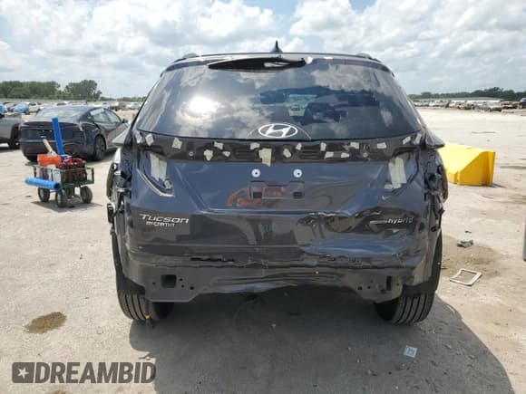 ✅ 2024 Hyundai Tucson N Line • VIN: KM8JFCD19RU180510 • Lot: 64593825. Wystawiony na Copart z przebiegiem 10 255 mil. Bezpłatny archiwum sprzedaży aukcyjnych z USA i szczegółowy raport historii pojazdu na DreamBid. Zdjęcie 6.