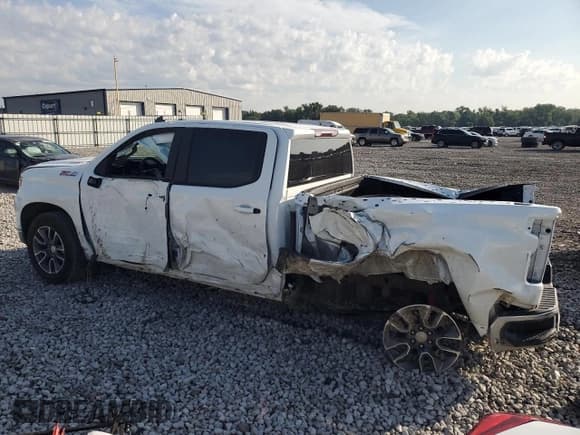 ✅ 2025 Chevrolet Silverado 1500 • VIN: 3GCUKDE82SG169193 • Лот: 66295515. Опубликован ранее на Copart с пробегом 3 482 миль. Бесплатный доступ к архиву аукционных продаж из США и подробный отчёт об истории автомобиля на DreamBid. Изображение 2.