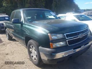 ✅ 2007 Chevrolet Silverado 1500 LT1 • VIN: 1GCEC19X87Z152939 • Lot: 43420956. Listed on IAAI with 113,116 mi. Free auction sales archive from the USA and detailed vehicle history report at DreamBid. Image 1.