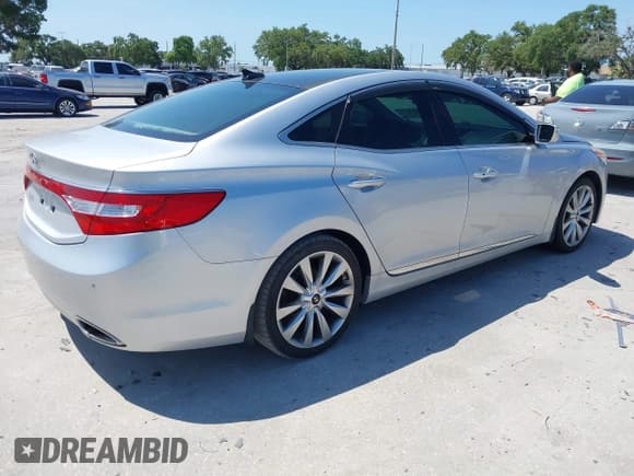 ✅ 2013 Hyundai Azera • VIN: KMHFH4JG6DA321882 • Лот: 42351891. Опубликован ранее на IAAI с пробегом 59 690 миль. Бесплатный доступ к архиву аукционных продаж из США и подробный отчёт об истории автомобиля на DreamBid. Изображение 4.