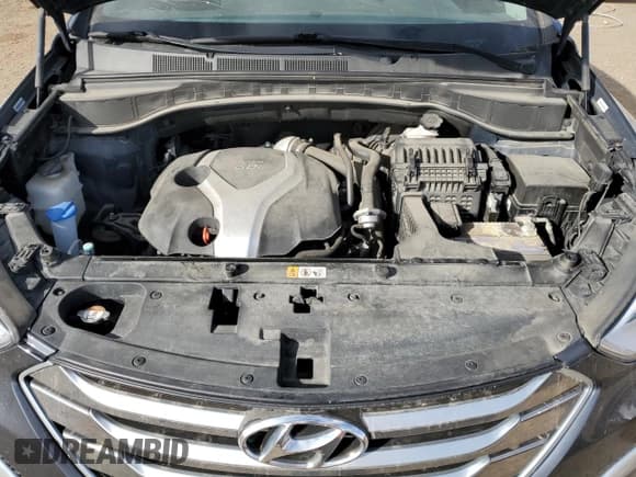 ✅ 2015 Hyundai Santa Fe Limited • VIN: 5XYZUDLA6FG267220 • Lot: 75682834. Listed on Copart with 100,010 mi. Free auction sales archive from the USA and detailed vehicle history report at DreamBid. Image 12.