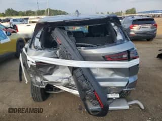 ✅ 2025 Chevrolet Equinox FWD LT • VIN: 3GNAXHEG3SL129061 • Lot: 68077685. Wystawiony na Copart z przebiegiem 12 078 mil. Bezpłatny archiwum sprzedaży aukcyjnych z USA i szczegółowy raport historii pojazdu na DreamBid. Zdjęcie 6.