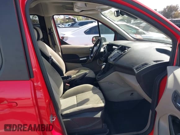 ✅ 2018 Ford Transit Connect XLT • VIN: NM0GE9F77J1372422 • Lot: 41879457. Listed on IAAI with 97,398 mi. Free auction sales archive from the USA and detailed vehicle history report at DreamBid. Image 5.