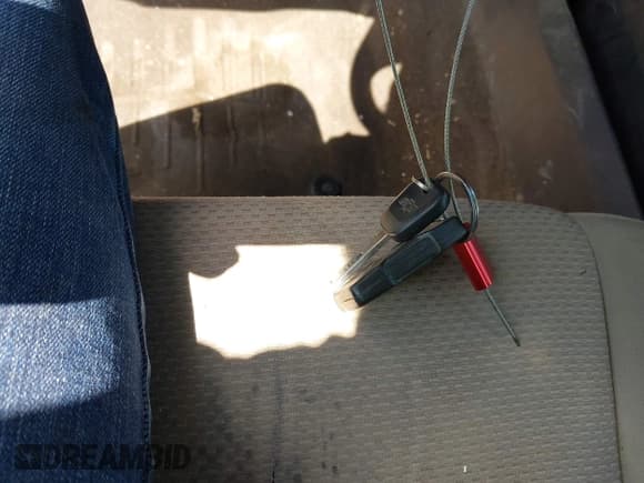 ✅ 2015 Chevrolet Silverado 2500HD LT • VIN: 1GC1KVEG4FF107284 • Lot: 42907719. Listed on IAAI with 313,421 mi. Free auction sales archive from the USA and detailed vehicle history report at DreamBid. Image 11.