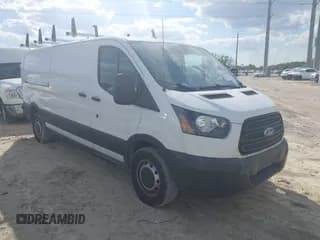 ✅ 2019 Ford Transit • VIN: 1FTYR2YM5KKA41176 • Lot: 41594906. Wystawiony na IAAI z przebiegiem 76 637 mil. Bezpłatny archiwum sprzedaży aukcyjnych z USA i szczegółowy raport historii pojazdu na DreamBid. Zdjęcie 1.