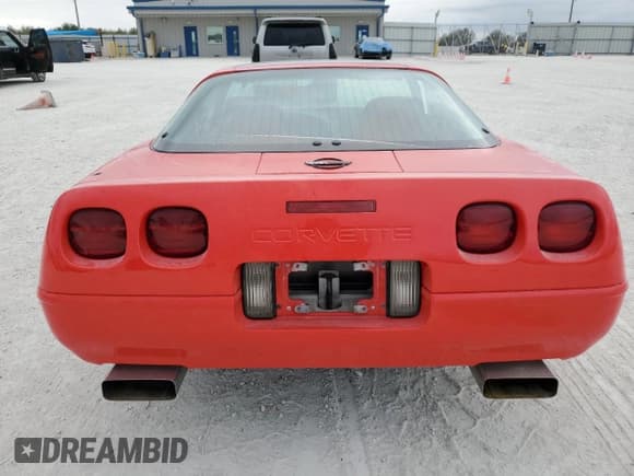 ✅ 1994 Chevrolet Corvette • VIN: 1G1YY22P8R5114158 • Лот: 89294465. Опубликован ранее на Copart с пробегом Не указан. Бесплатный доступ к архиву аукционных продаж из США и подробный отчёт об истории автомобиля на DreamBid. Изображение 6.