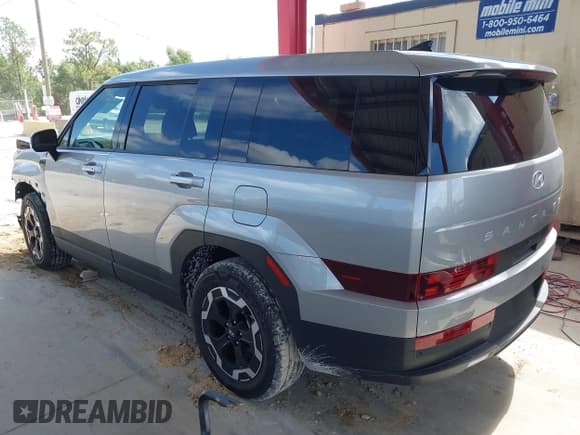 ✅ 2025 Hyundai Santa Fe SE • VIN: 5NMP14GL3SH129405 • Lot: 42752744. Listed on IAAI with 5,404 mi. Free auction sales archive from the USA and detailed vehicle history report at DreamBid. Image 3.