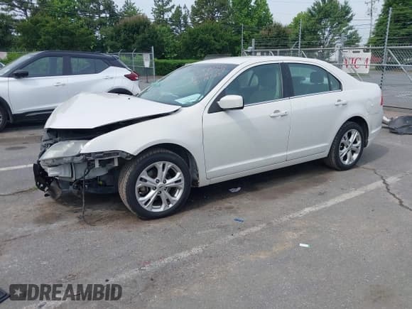 ✅ 2012 Ford Fusion SE • VIN: 3FAHP0HG7CR368279 • Lot: 42288523. Listed on IAAI with 176,808 mi. Free auction sales archive from the USA and detailed vehicle history report at DreamBid. Image 17.