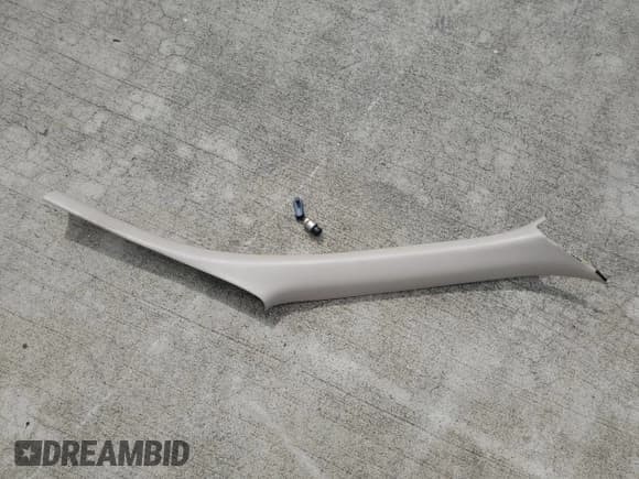 ✅ 2000 Lexus ES 300 • VIN: JT8BF28G3Y0250444 • Lot: 86487625. Listed on Copart with 176,051 mi. Free auction sales archive from the USA and detailed vehicle history report at DreamBid. Image 12.