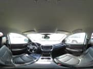 ✅ 2021 GMC Acadia SLT • VIN: 1GKKNMLS4MZ211240 • Lot: 42266020. Wystawiony na IAAI z przebiegiem 31 982 mil. Bezpłatny archiwum sprzedaży aukcyjnych z USA i szczegółowy raport historii pojazdu na DreamBid. Zdjęcie 18.