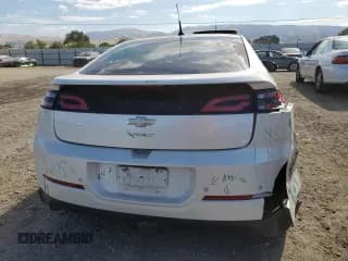 ✅ 2013 Chevrolet Volt • VIN: 1G1RH6E45DU113688 • Lot: 60438744. Wystawiony na Copart z przebiegiem 106 720 mil. Bezpłatny archiwum sprzedaży aukcyjnych z USA i szczegółowy raport historii pojazdu na DreamBid. Zdjęcie 6.