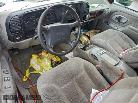 ✅ 1995 GMC Sierra 1500 • VIN: 2GTEC19K0S1563340 • Lot: 93938355. Wystawiony na Copart z przebiegiem 130 506 mil. Bezpłatny archiwum sprzedaży aukcyjnych z USA i szczegółowy raport historii pojazdu na DreamBid. Zdjęcie 8.