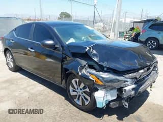 ✅ 2025 Nissan Altima S • VIN: 1N4BL4BV2SN317256 • Lot: 42692524. Listed on IAAI with 9,981 mi. Free auction sales archive from the USA and detailed vehicle history report at DreamBid. Image 1.