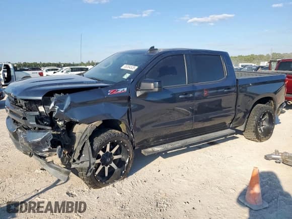 ✅ 2022 Chevrolet Silverado 1500 RST • VIN: 1GCUYEET0NZ201507 • Лот: 85364535. Опубликован ранее на Copart с пробегом 60 009 миль. Бесплатный доступ к архиву аукционных продаж из США и подробный отчёт об истории автомобиля на DreamBid. Изображение 1.