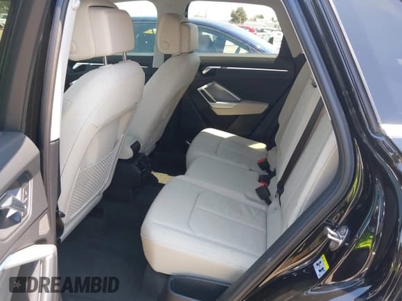 ✅ 2020 Audi Q3 S line Premium Plus • VIN: WA1EECF3XL1034322 • Лот: 42702927. Опубликован ранее на IAAI с пробегом 48 793 миль. Бесплатный доступ к архиву аукционных продаж из США и подробный отчёт об истории автомобиля на DreamBid. Изображение 8.