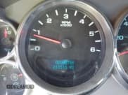 ✅ 2010 Chevrolet Silverado 2500HD • VIN: 1GC5CVBG2AZ222556 • Lot: 41948331. Wystawiony na IAAI z przebiegiem 213 515 mil. Bezpłatny archiwum sprzedaży aukcyjnych z USA i szczegółowy raport historii pojazdu na DreamBid. Zdjęcie 15.