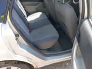 ✅ 2007 Ford Focus SE • VIN: 1FAHP36N17W119403 • Lot: 42604962. Wystawiony na IAAI z przebiegiem 68 034 mil. Bezpłatny archiwum sprzedaży aukcyjnych z USA i szczegółowy raport historii pojazdu na DreamBid. Zdjęcie 8.