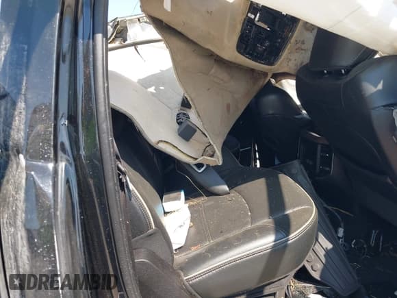 ✅ 2021 Ram 2500 Laramie • VIN: 3C6UR5FL8MG516119 • Lot: 43245395. Wystawiony na IAAI z przebiegiem Nie podano. Bezpłatny archiwum sprzedaży aukcyjnych z USA i szczegółowy raport historii pojazdu na DreamBid. Zdjęcie 8.