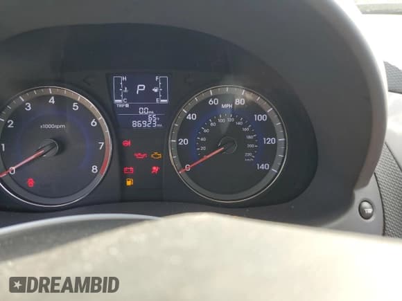 ✅ 2017 Hyundai Accent SE • VIN: KMHCT4AE8HU264492 • Лот: 38153234. Опубликован ранее на Copart с пробегом 86 923 миль. Бесплатный доступ к архиву аукционных продаж из США и подробный отчёт об истории автомобиля на DreamBid. Изображение 9.