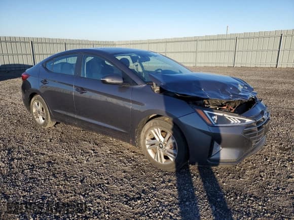 ✅ 2019 Hyundai Elantra SEL • VIN: KMHD84LF7KU876086 • Lot: 90403825. Wystawiony na Copart z przebiegiem 103 556 mil. Bezpłatny archiwum sprzedaży aukcyjnych z USA i szczegółowy raport historii pojazdu na DreamBid. Zdjęcie 4.
