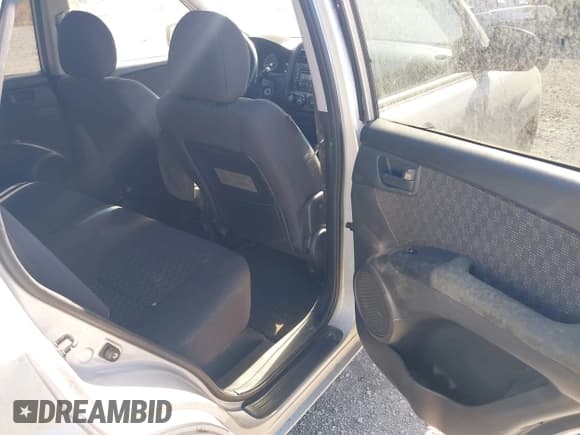 ✅ 2008 Kia Sportage LX • VIN: KNDJF724487473558 • Lot: 43707277. Listed on IAAI with 177,266 mi. Free auction sales archive from the USA and detailed vehicle history report at DreamBid. Image 8.