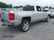 ✅ 2015 Chevrolet Silverado 2500HD LT • VIN: 1GC1KVEG9FF640344 • Lot: 43345081. Listed on IAAI with 294,853 mi. Free auction sales archive from the USA and detailed vehicle history report at DreamBid. Image 4.