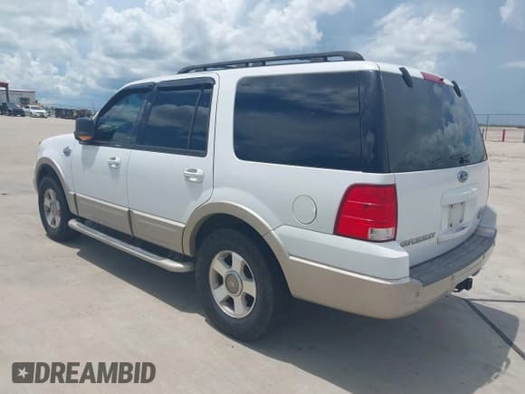 ✅ 2006 Ford Expedition Eddie Bauer • VIN: 1FMPU17576LB01047 • Lot: 42592860. Listed on IAAI with 117,869 mi. Free auction sales archive from the USA and detailed vehicle history report at DreamBid. Image 3.