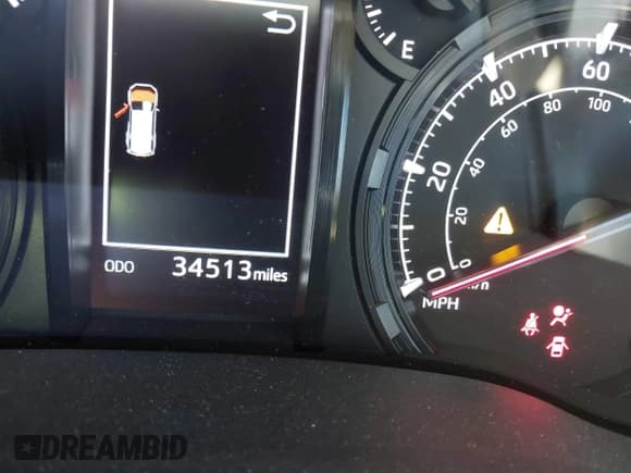 ✅ 2023 Toyota 4Runner SR5 • VIN: JTEMU5JR1P6139377 • Lot: 41600169. Listed on IAAI with 34,513 mi. Free auction sales archive from the USA and detailed vehicle history report at DreamBid. Image 15.