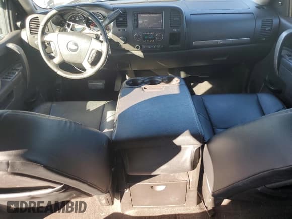 ✅ 2010 Chevrolet Silverado 2500HD LT • VIN: 1GC4KXBG9AF137337 • Лот: 84866935. Опубликован ранее на Copart с пробегом 150 189 миль. Бесплатный доступ к архиву аукционных продаж из США и подробный отчёт об истории автомобиля на DreamBid. Изображение 8.