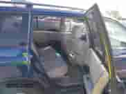 2004 Toyota Highlander с VIN JTEGD21A040090158, выставлен на аукционе IAAI как лот 43125808 с пробегом 135 613 миль миль и . История ставок и продаж доступна на DreamBid. Изображение 8.