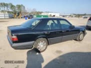 ✅ 1995 Mercedes-Benz E 320 • VIN: WDBEB31E0SC232707 • Lot: 44348885. Listed on Copart with 310,955 mi. Free auction sales archive from the USA and detailed vehicle history report at DreamBid. Image 3.