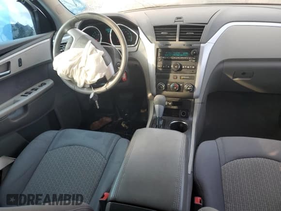 ✅ 2012 Chevrolet Traverse LS • VIN: 1GNKVFEDXCJ395531 • Lot: 68049094. Wystawiony na Copart z przebiegiem 151 801 mil. Bezpłatny archiwum sprzedaży aukcyjnych z USA i szczegółowy raport historii pojazdu na DreamBid. Zdjęcie 8.