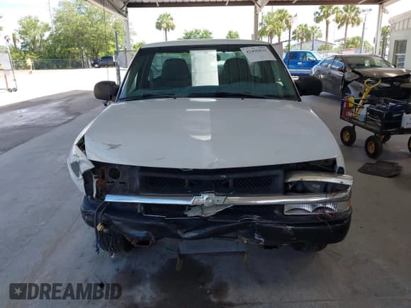 ✅ 2000 Chevrolet S-10 LS • VIN: 1GCCS14W9YK229577 • Лот: 42490831. Опубликован ранее на IAAI с пробегом 178 515 миль. Бесплатный доступ к архиву аукционных продаж из США и подробный отчёт об истории автомобиля на DreamBid. Изображение 12.