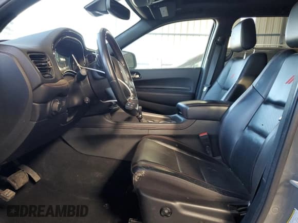 ✅ 2024 Dodge Durango GT Plus • VIN: 1C4RDJDG1RC157153 • Lot: 92370965. Wystawiony na Copart z przebiegiem 50 051 mil. Bezpłatny archiwum sprzedaży aukcyjnych z USA i szczegółowy raport historii pojazdu na DreamBid. Zdjęcie 7.